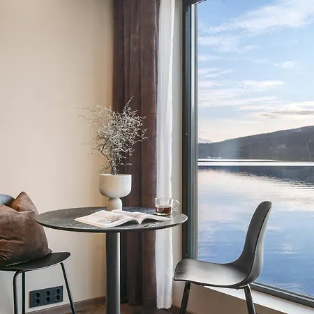 Steam Pier Appartement Kvaloya Buitenkant foto