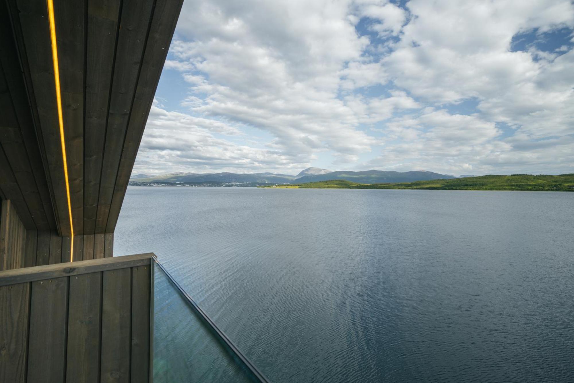 Apartment Steam Pier Kvaloya