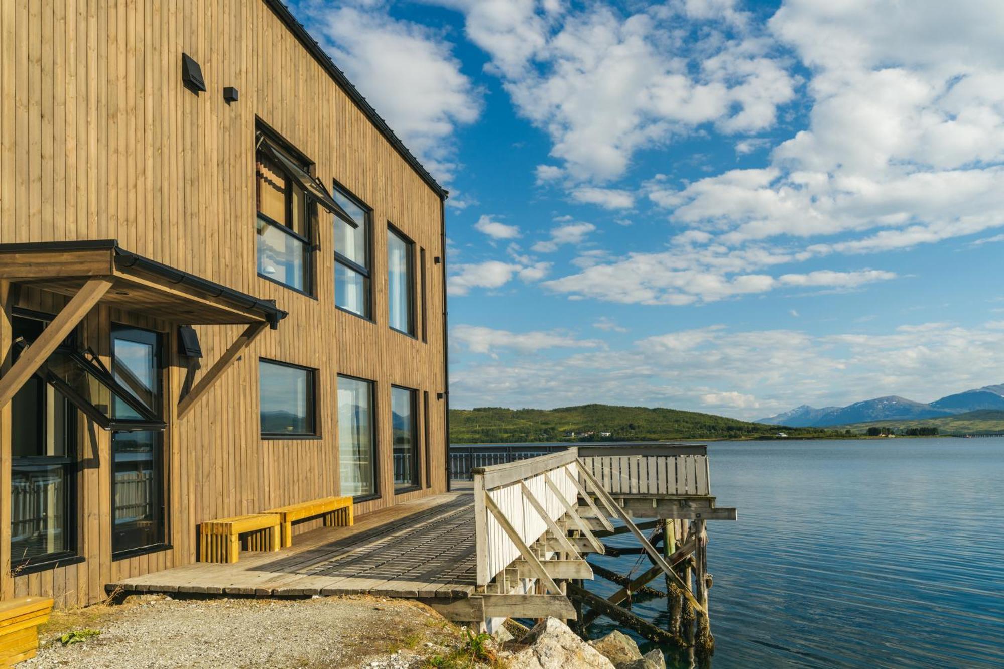 Steam Pier Apartment *