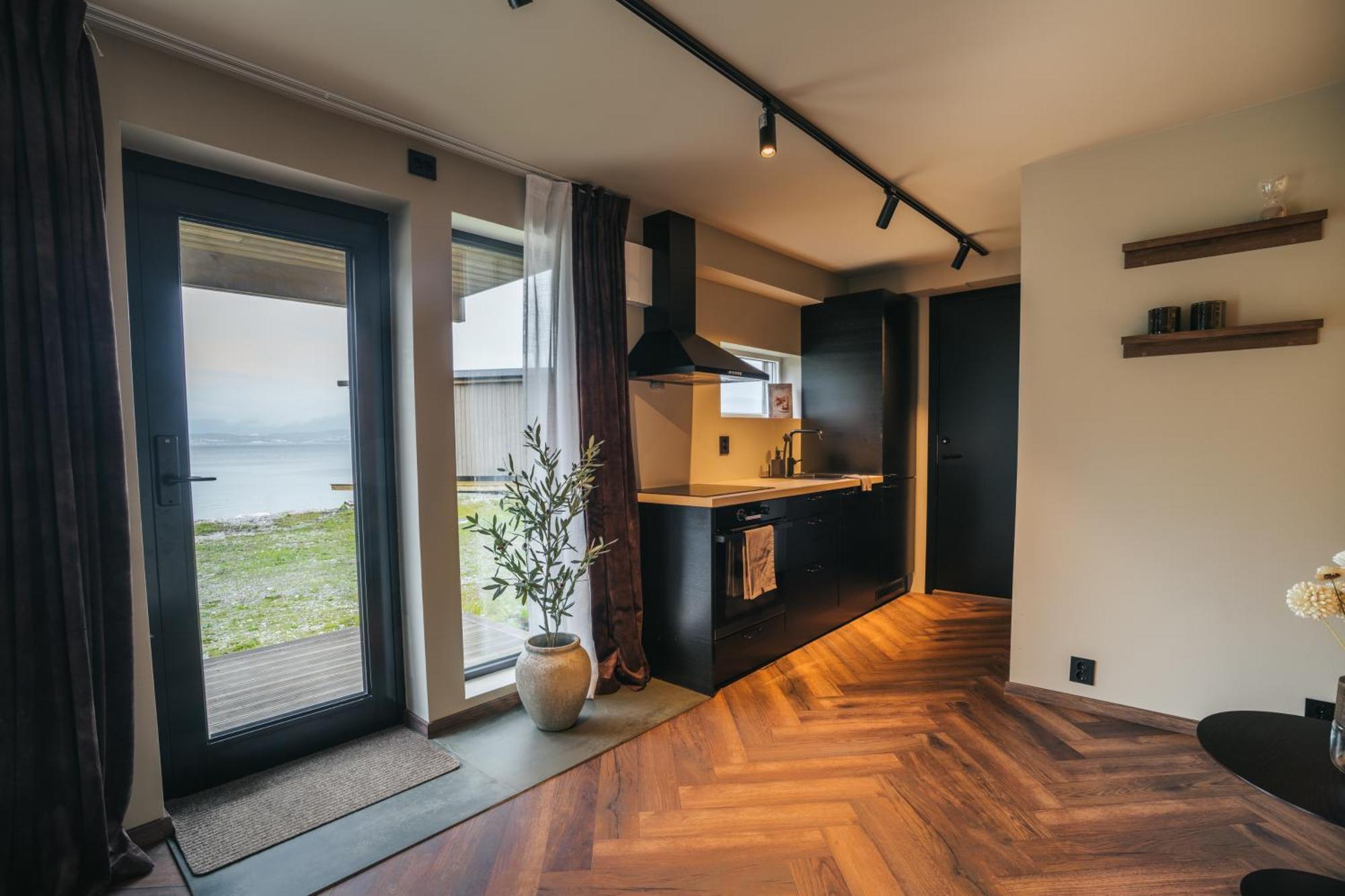 Steam Pier Apartment *